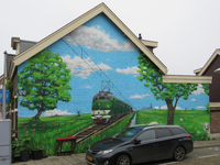 828677 Gezicht op de zijgevel van het pand 2e Daalsedijk 77 in de Goudsbloemstraat te Utrecht, met een muurschildering ...